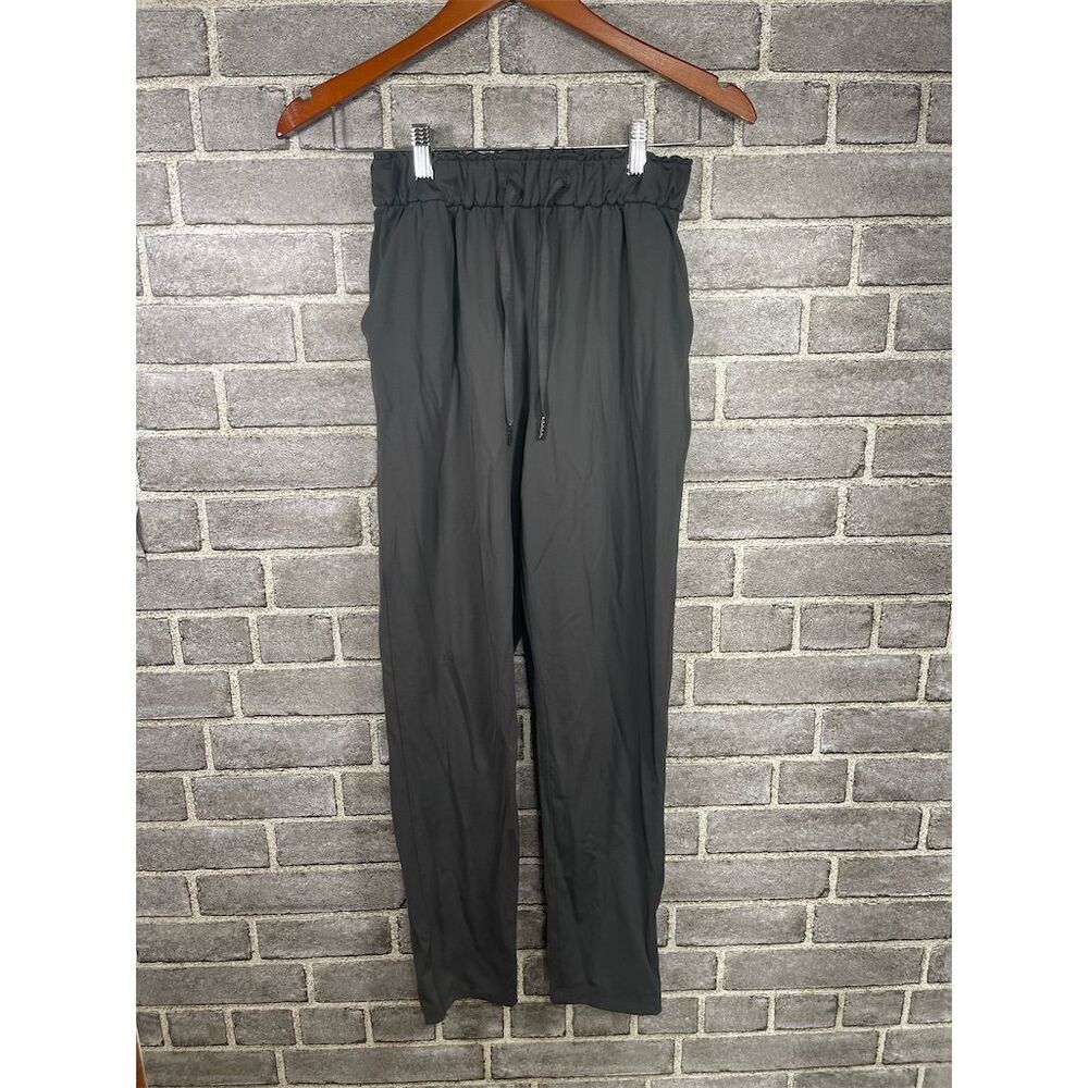 Lululemon Women's Jogger Pants Size 2 Black High-Rise Casual